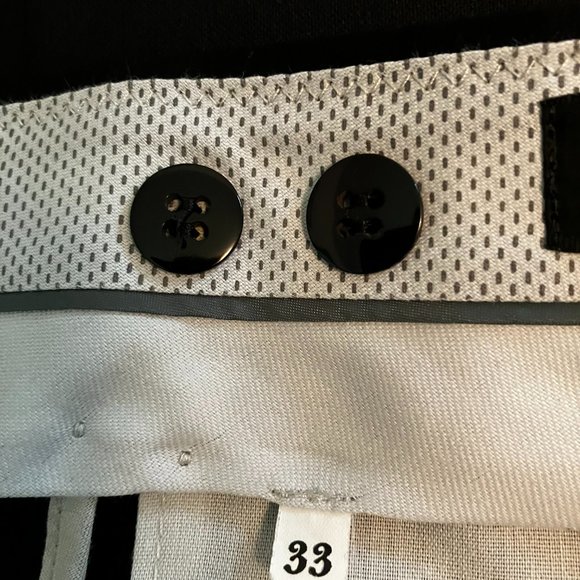 Tuxedo - Neil Allyn Formal Wear 100% Wool - Complete set! - Picture 9 of 11